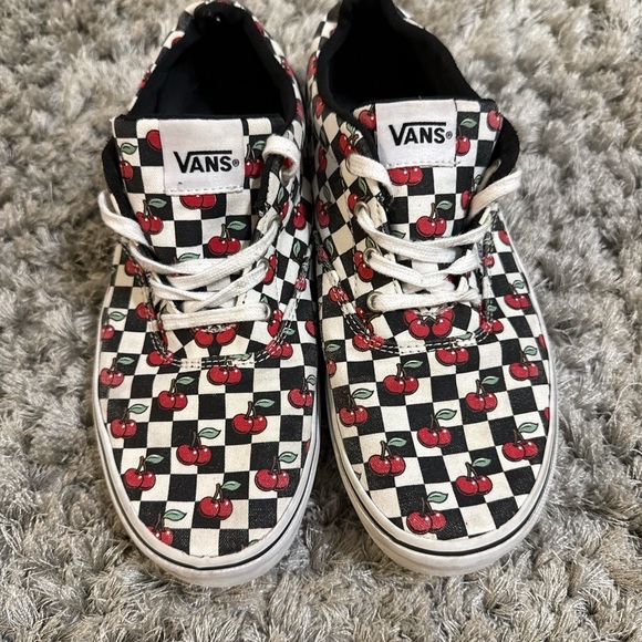 Vans Checkerboard Cherry Sneakers – Women’s Size 5.5 – Retro Skater Vibe - Picture 2 of 6